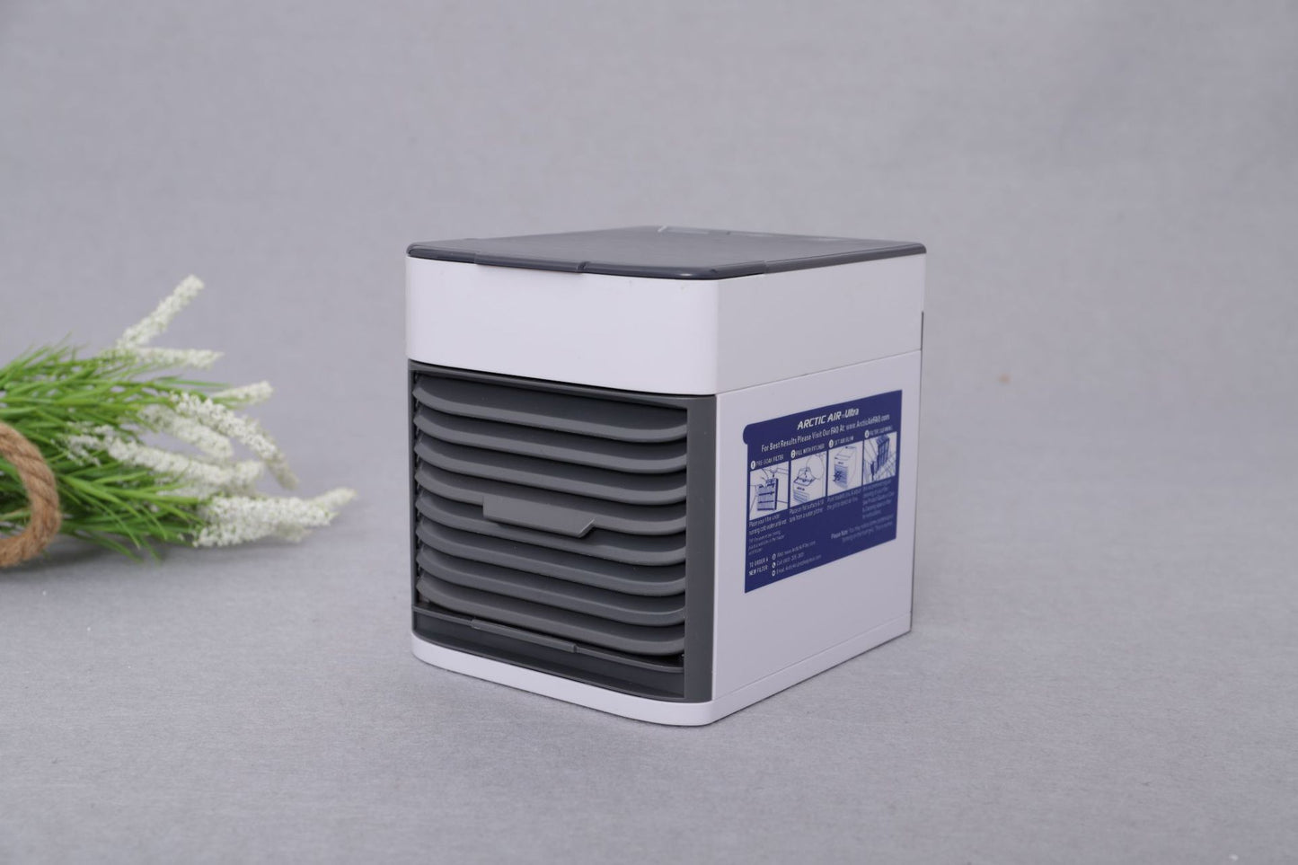 Cross-border foreign trade portable mini air cooler usb small fan second generation air conditioner fan water cooling fan desktop fan