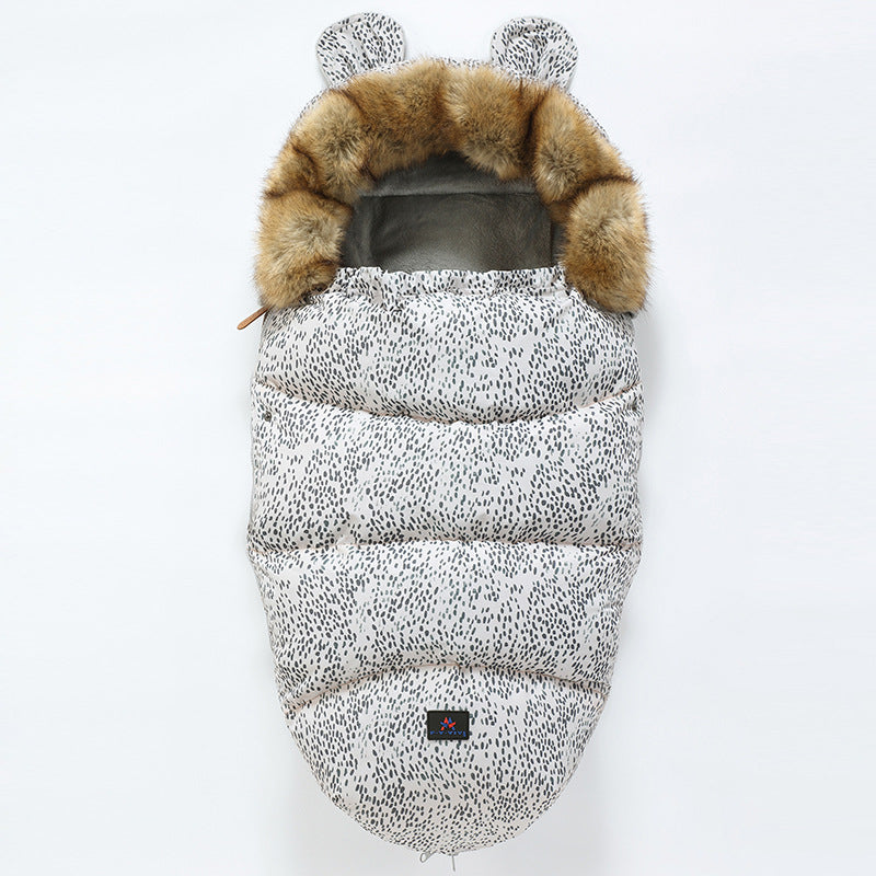 Baby's anti-kick, newborn baby stroller, sleeping bag, safe care, baby sleep thickening, warmth and cold protection