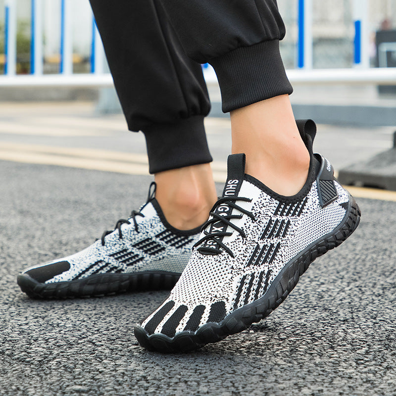 Men's shoes sports and leisure shoes hiking shoes hollow flying woven shoes parent-child outdoor five-finger swimming shoes upstream shoes wading shoes