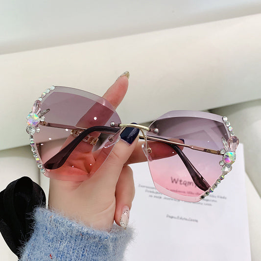 2025 new cross-border hot-selling diamond-encrusted women's sunglasses Korean version of the tide anti-ultraviolet sun glasses big face sunscreen summer